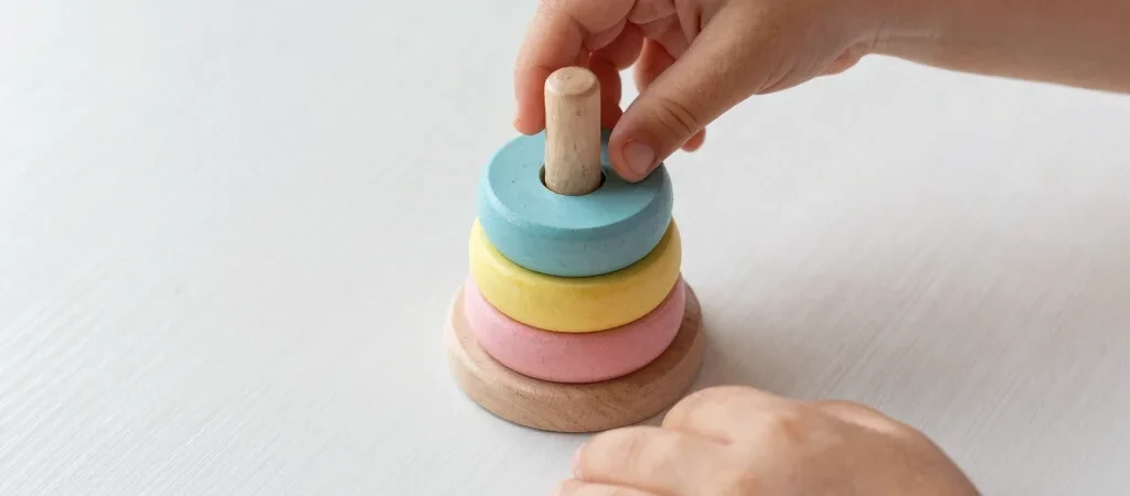 Supporting Fine Motor Skills Through Daily Play Routines